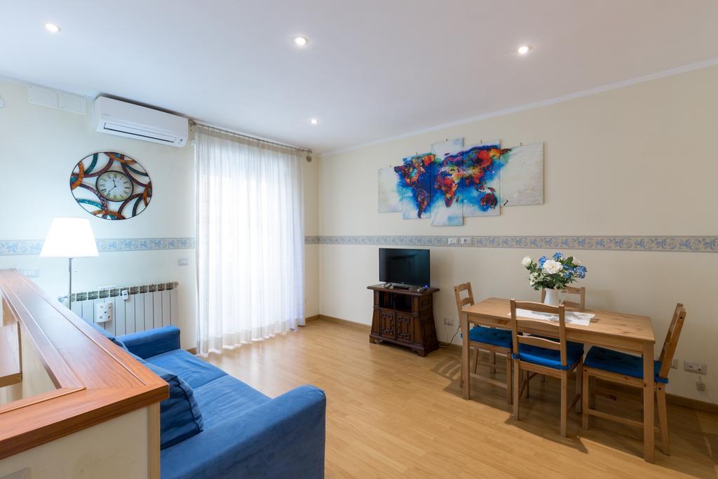Casa Vacanze La Bomboniera Róma Kültér fotó